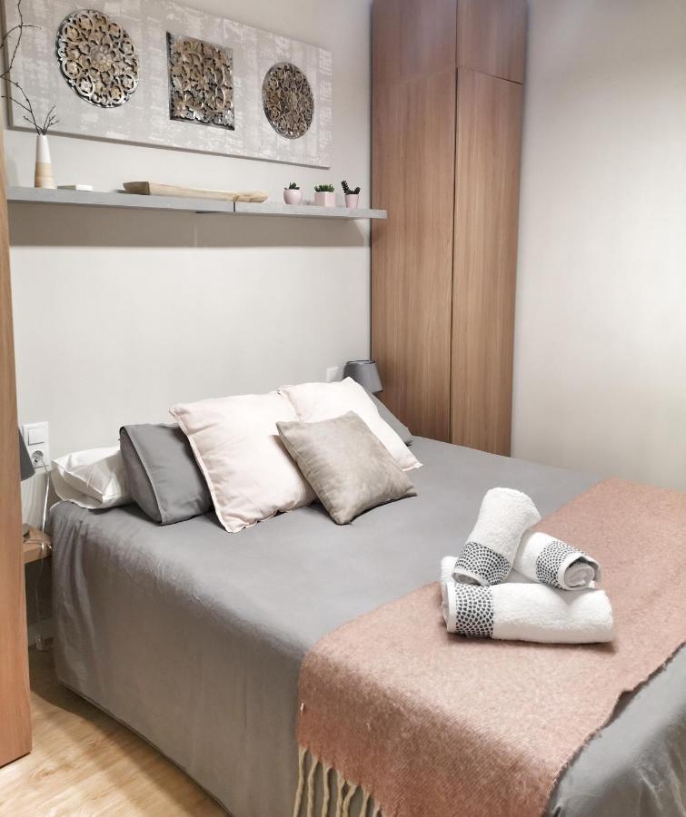 Apartamento Ilarcuris Con Patio Privado Toledo Bagian luar foto