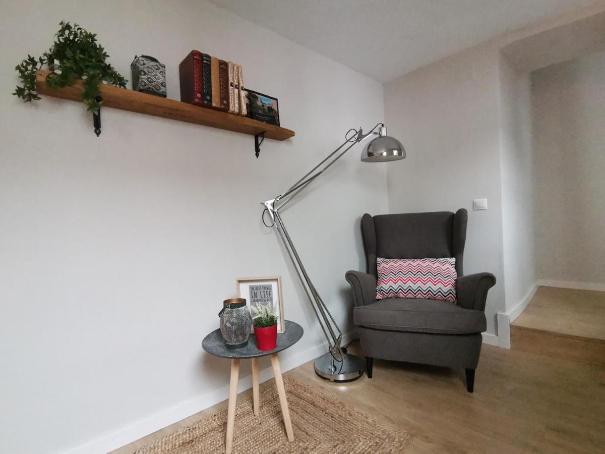 Apartamento Ilarcuris Con Patio Privado Toledo Bagian luar foto