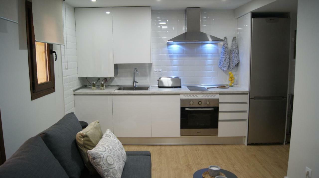 Apartamento Ilarcuris Con Patio Privado Toledo Bagian luar foto